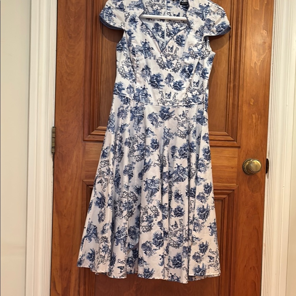 Elegant Blue Floral Women's Dress